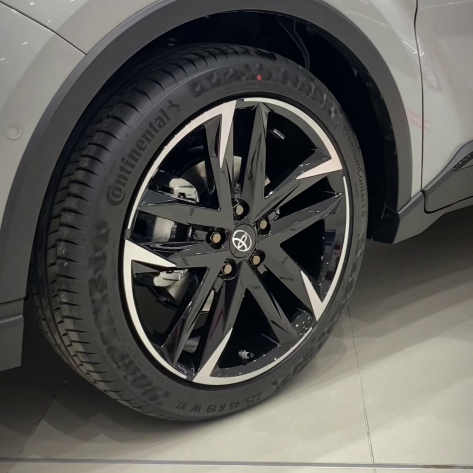 Toyota CHR GR Sport 180H en Ourense 